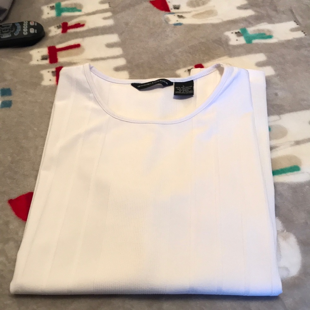 White polyester shell